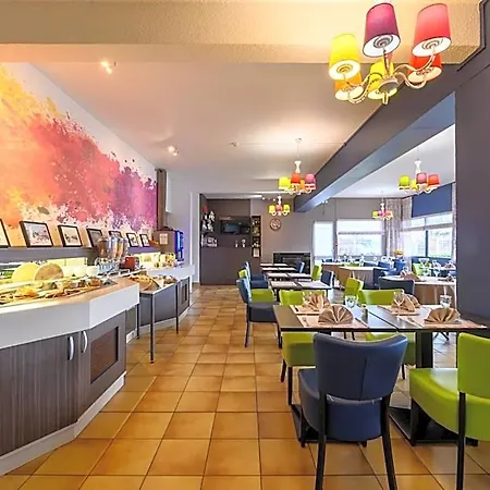 Hotel Brit Confort Cambrai 3*