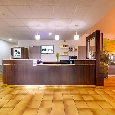 Brit Confort Cambrai Hotel Fontaine-Notre-Dame (Nord)