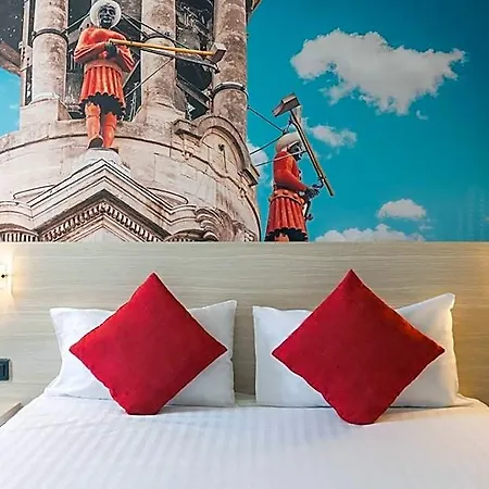 Brit Confort Cambrai Hotel 3*
