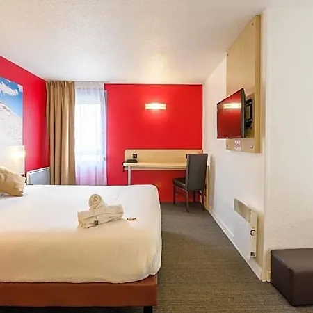 Hotel Brit Confort Cambrai