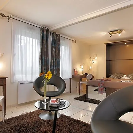 Hotel Brit Confort Cambrai