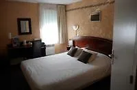 Brit Confort Cambrai Hotel
